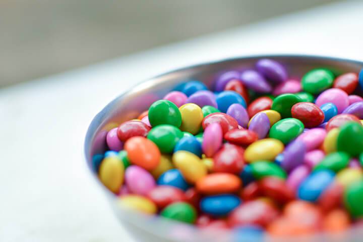 A candy in a bowl with no brand